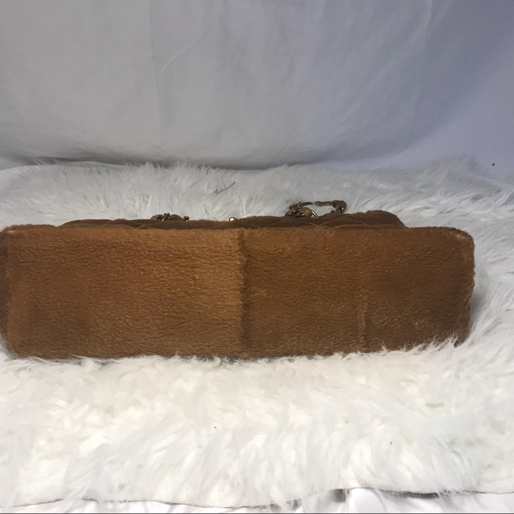 Vintage Chanel Fur and Leather Mix Bag - Picture 4 of 8